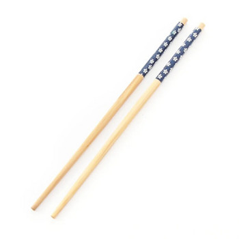 1 двойка естествени бамбукови пръчици за многократна употреба Традиционни ръчно изработени китайски класически дървени пръчици за суши Кухненски инструмент Гореща тенджера