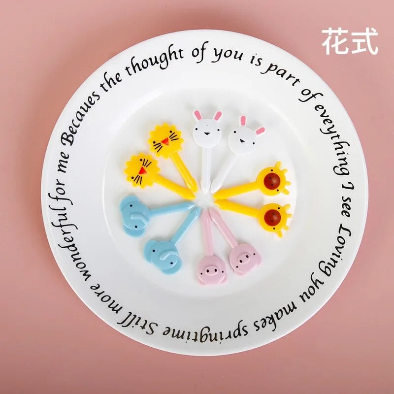 1Szett Állati Gyümölcs Villa Szett Rajzfilm Mini Kids Snack Torta Desszert Étel Rúd Fogpiszkáló Dísz Pick Torta Bento Evőeszközök Gyerek