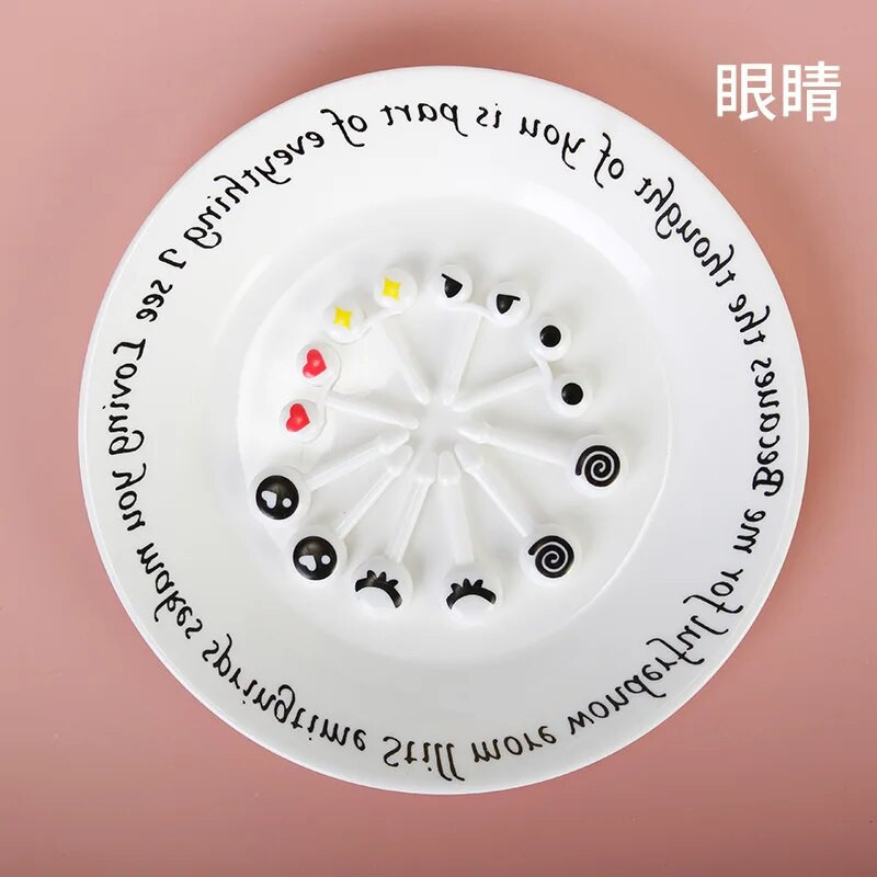 1Szett Állati Gyümölcs Villa Szett Rajzfilm Mini Kids Snack Torta Desszert Étel Rúd Fogpiszkáló Dísz Pick Torta Bento Evőeszközök Gyerek