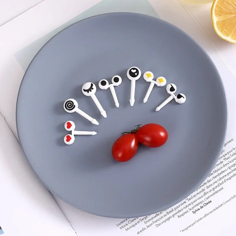 10db Lovely Eye Mint újrahasználható gyümölcsvillák műanyag hordozható biztonsági, nem mérgező gyümölcsvilla gyerekeknek snack torta desszert fogpiszkáló
