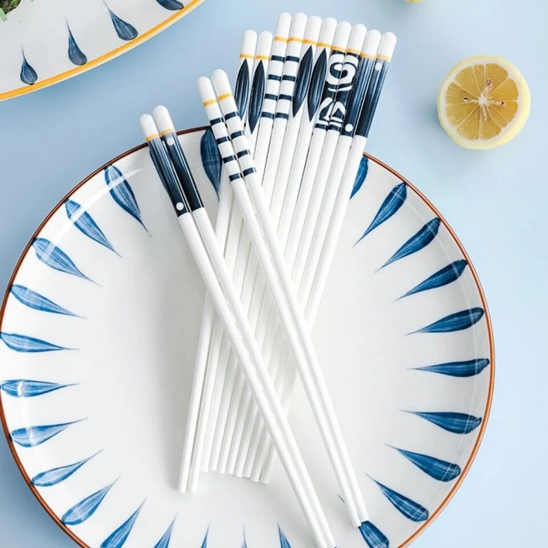 1Pár fehér kerámia japán stílusú pálcika csont porcelán hosszú pálcika sushi pálcika étkészlet Ajándékok