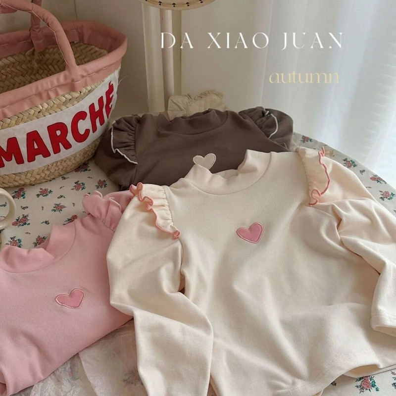 Baba alsó ing ősz tél új lány félig magas nyakú szerelem hosszú ujjú felsők koreai gyerekeknek sokoldalú, édes pulóver