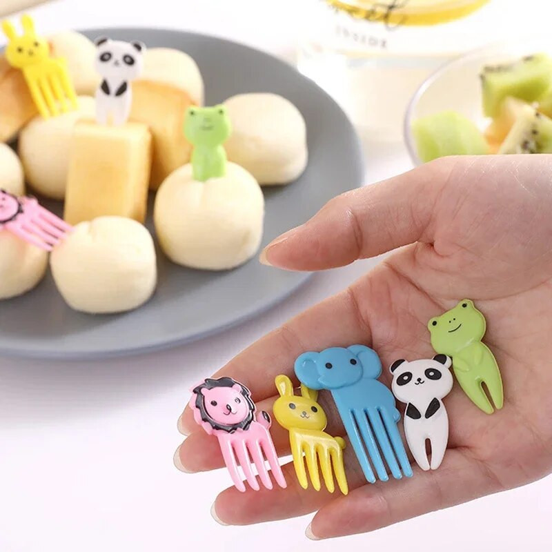 Gyvūnų vaisių šakutės Maisto klasės plastikiniai mini animaciniai filmukai vaikams pyragai vaisiai desertas dantų krapštukas vakarėlio dekoravimas Bento pietų priedai