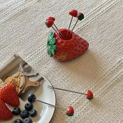Strawberry Fruit Fork Rozsdamentes acél Gyermekek Aranyos Gyümölcs Sign Kezdőlap Nappali Torta Uzsonnák Finom Villa Konyha Gyümölcs Eszközök