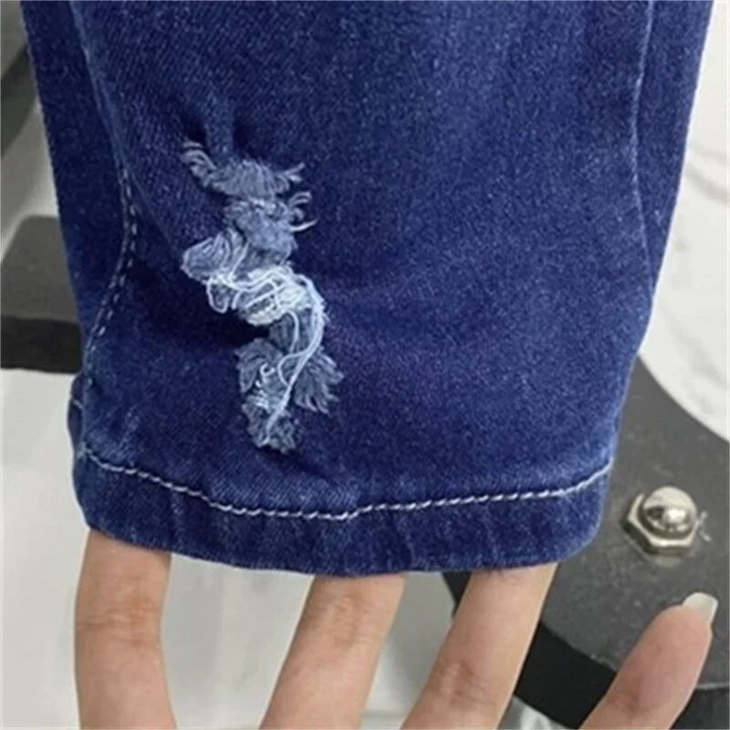 Modne uske pencil traperice s razbijenim rupama Ženske tamnoplave traper hlače s dugmadima visokog struka Ženske ljetne ležerne uske hlače