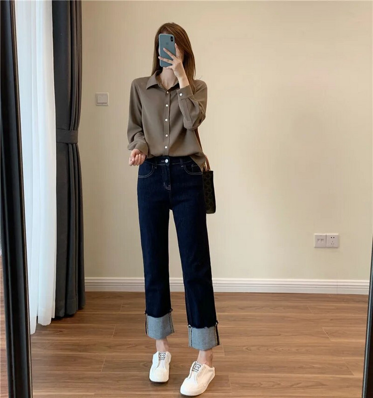 Traperice ravnih nogavica s visokim strukom za žene s osjećajem za dizajnersku nišu. Proljeće 2023., nove ležerne hlače na 9 točaka