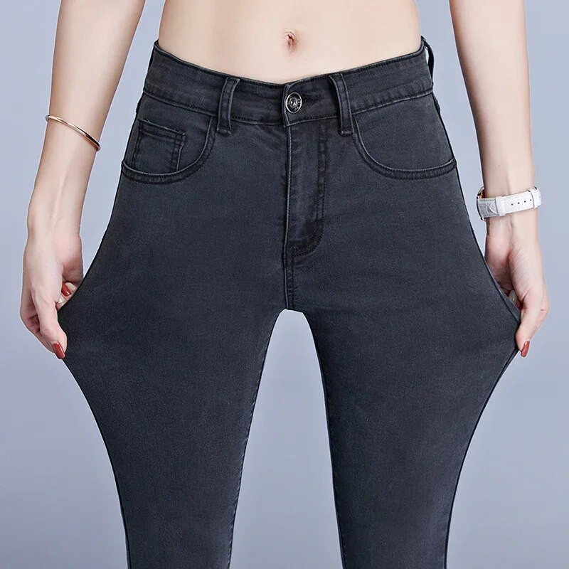 Ženske visoke elastične rastezljive traper hlače velike veličine 2023 Klasične Mom Jeans plavo sive crne ženske isprane uske pencil hlače Pop