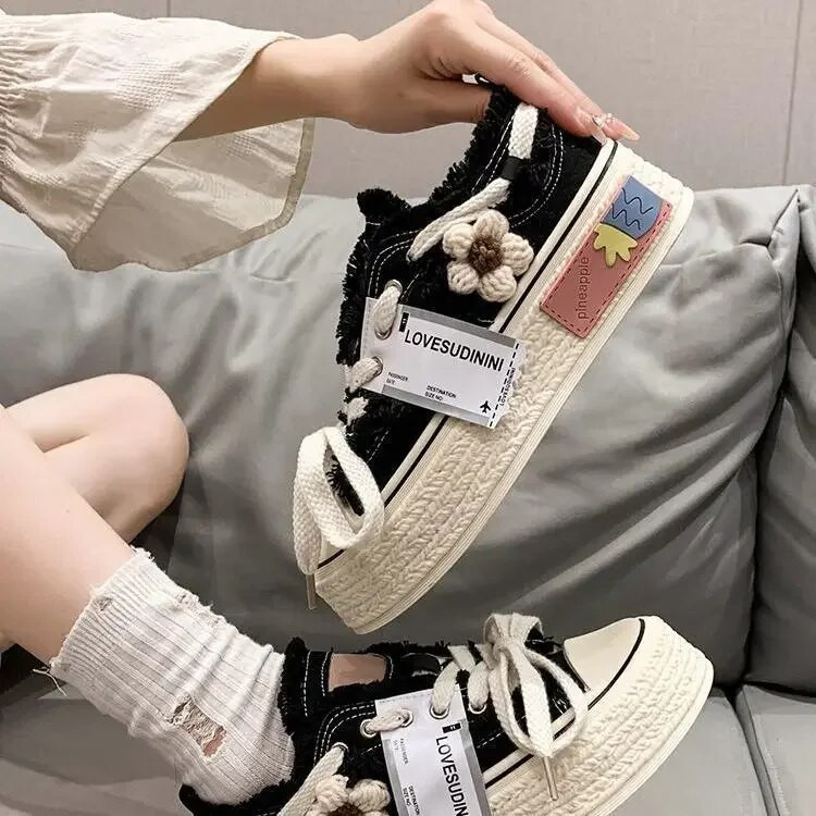 Moteriški sportbačiai „Canvas“, 2023 m., Nauji, kvėpuojantys, puikūs saldūs gėlių batai su platforma Japoniško stiliaus suvarstomi batai moterims