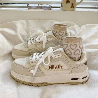 Ženske tenisice s platformom i okruglim prstima Modna ležerna sportska obuća Ženske nove ravne prozračne vulkanizirane cipele na vezanje Zapatos De Mujer