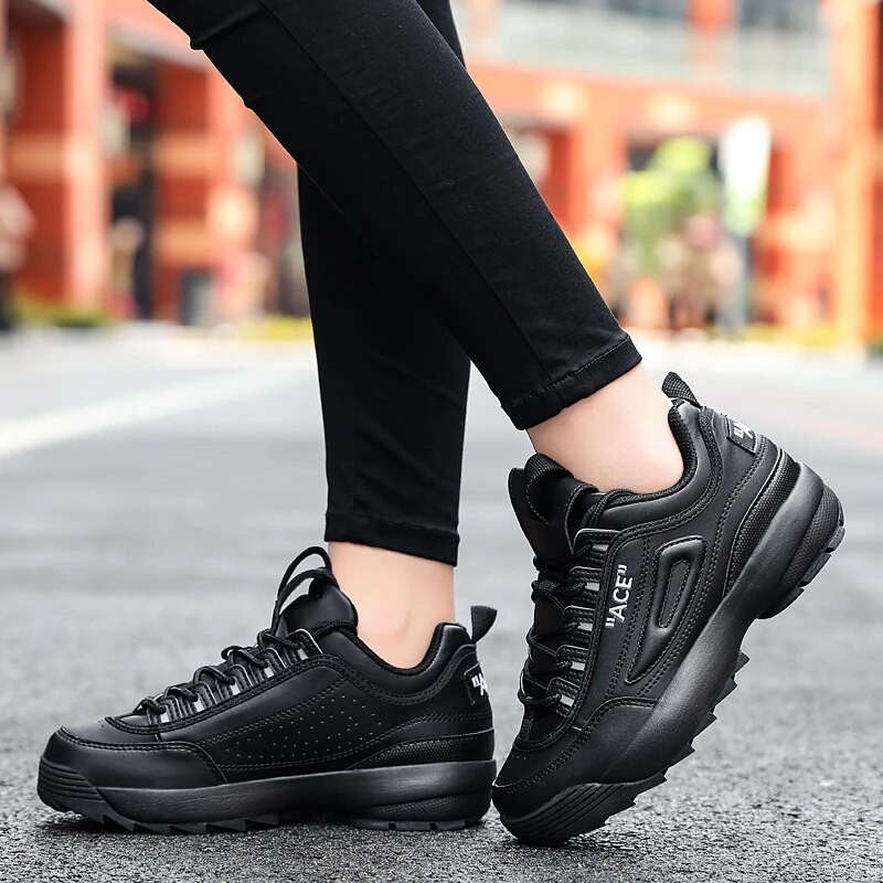 Nove muške luksuzne tenisice Modne Harajuku zdepaste tenisice Ženske tenisice za trčanje Muška vulkanizirana obuća Zapatos Hombre Basket Femme