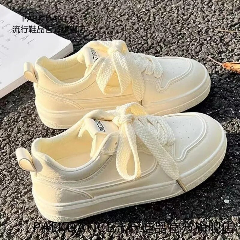 Nove ženske tenisice Neklizajuće Jednobojne ravne cipele Ležerna obuća Prozračne tenisice na vezivanje Ženske vulkanizirane cipele Zapatillas Mujer