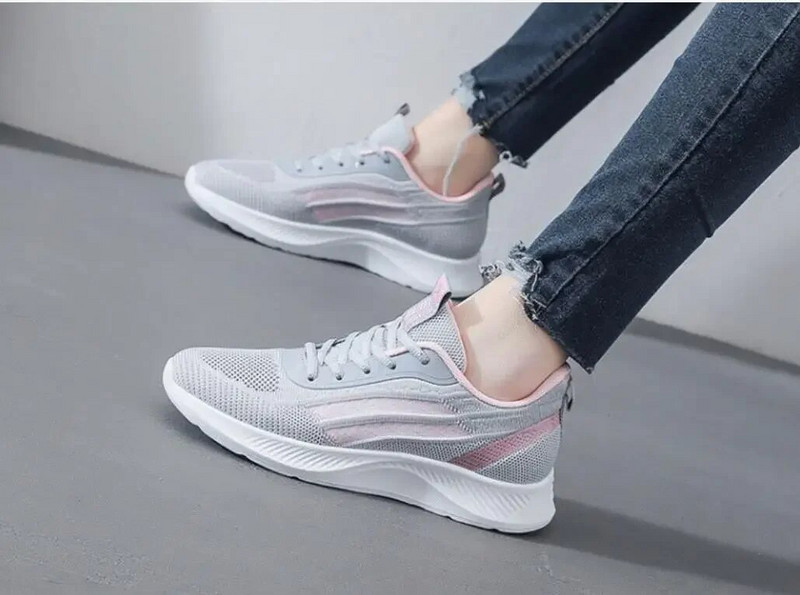 Ženske tenisice za trčanje Prozračne tenisice Ljeto 2024 Lagana mrežasta zračna obuća Ženska sportska obuća Za vanjske cipele Cipele za trening na vezanje