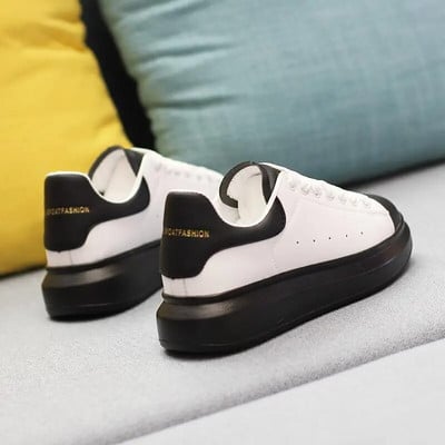 Divatmárka Férfi Cipők Alkalmi Cipők Új puha, kényelmes Pu bőr cipők Lélegző lapos cipők férfinak Tenis Masculino