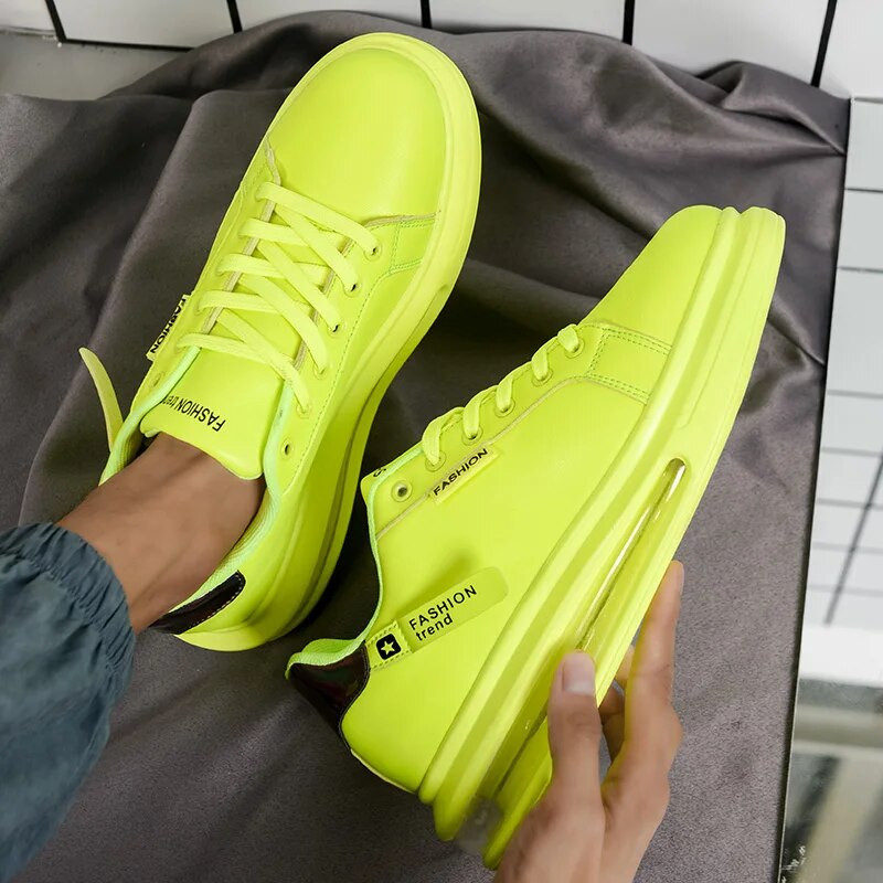 Divatmárka Férfi Cipők Alkalmi Cipők Új puha, kényelmes Pu bőr cipők Lélegző lapos cipők férfinak Tenis Masculino