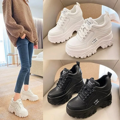 Vnútri Zvýšenie Daddy Shoes Dámske Ins Tide 2023 Nové jarné plyšové teplé hrubé podrážky ležérne športové topánky