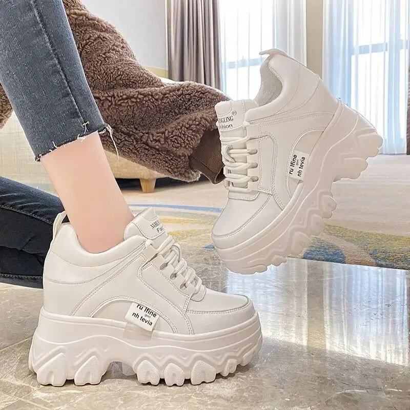Inside Increase Daddy Shoes Ženske Ins Tide 2023 Nove proljetne plišane tople sportske cipele s debelim potplatom Ležerne