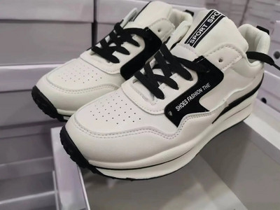 Ženske tenisice 2023 Novo proljeće Jesen Ravne sportske cipele Ženske prozračne cipele na vezanje Ležerne cipele Tenisice za trčanje Zapatos De Mujer