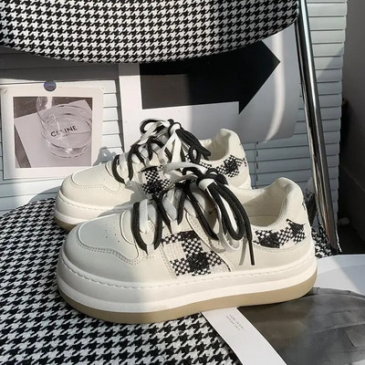 Új, vastag talpú lapos női cipők alkalmi vászon tornacipők női futó Lolita tenisz vulkanizált női cipők Zapatos De Mujer