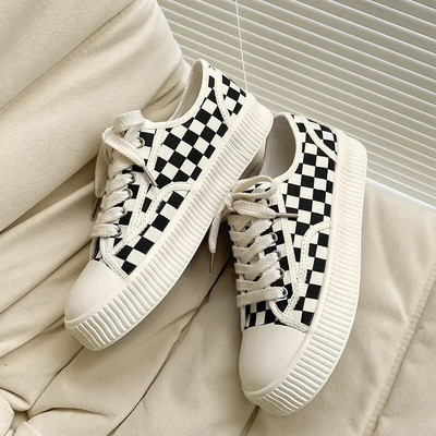 Vyriški laisvalaikio apatiniai drobiniai batai Harajuku stiliaus apvalūs suvarstomi lengvi riedlenčių batai Aukštos kokybės madingi vaikščiojimo batai