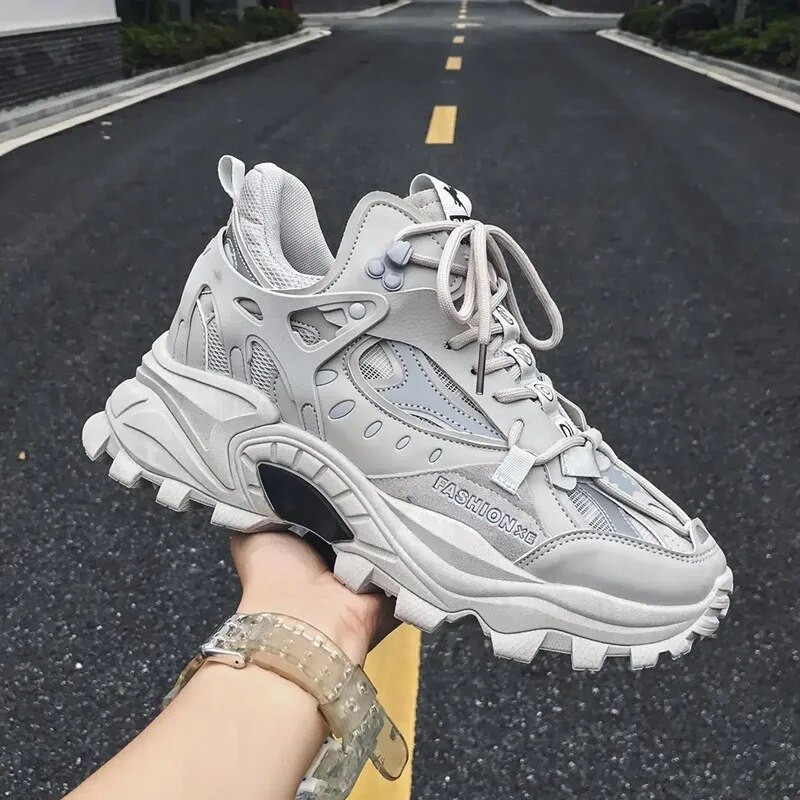 Marka Muške vulkanizirane cipele Tenisice Muške platforme za povećanje visine Dizajnerske prozračne vanjske Originalne muške tenisice za hodanje