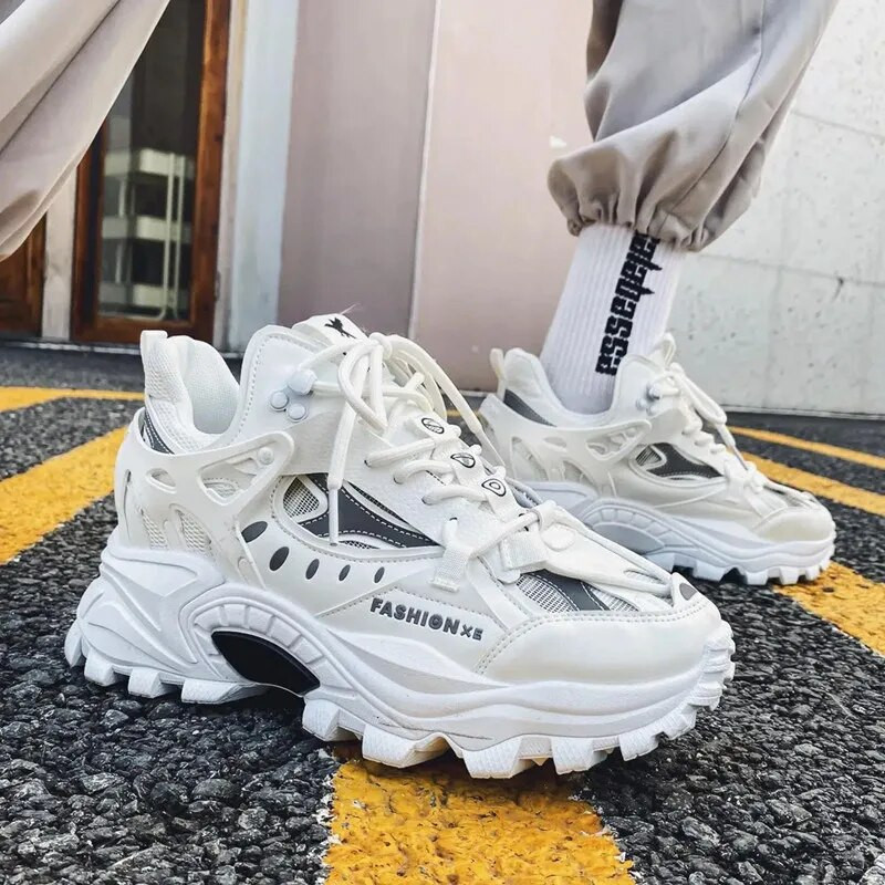 Marka Muške vulkanizirane cipele Tenisice Muške platforme za povećanje visine Dizajnerske prozračne vanjske Originalne muške tenisice za hodanje