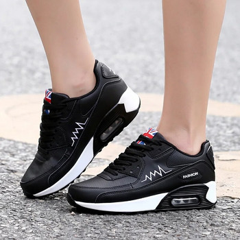 Маратонки Дамски 2024 Нова есенна мода Вулканизирани обувки с връзки Спортни обувки на платформа Корейска версия Ежедневни обувки на клин