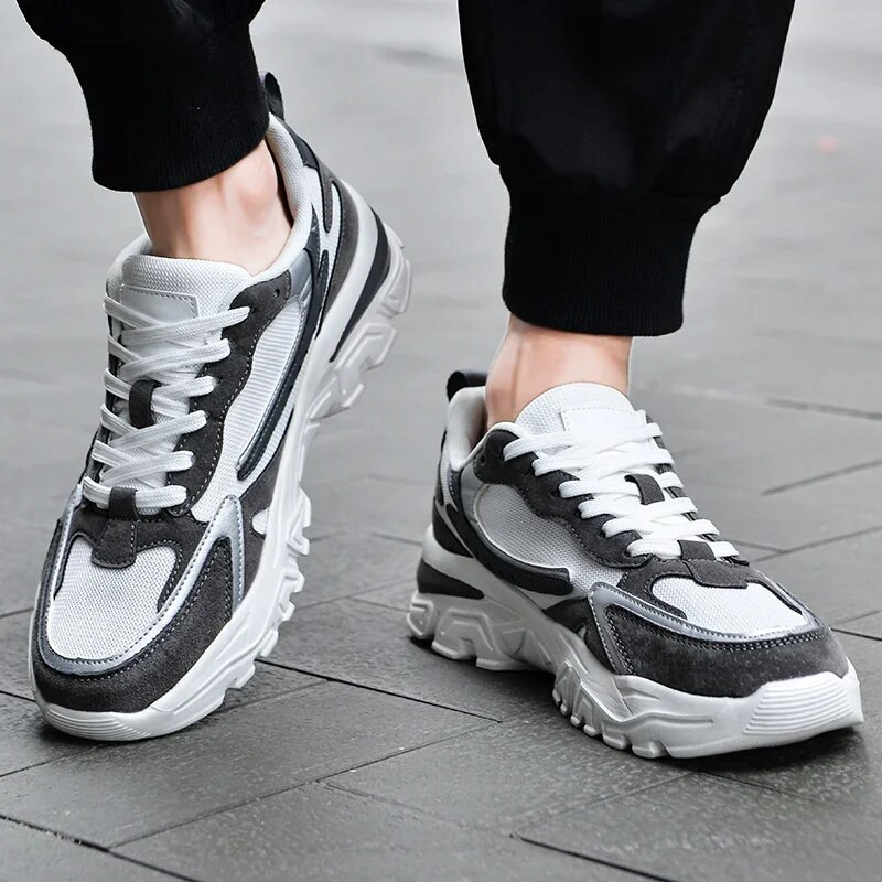 Meeste vabaajajalatsid Mitmekülgsed kulumiskindlad jooksujalatsid Välispordi Paarile Moodsad tossud meestele ja naistele