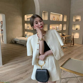 Pantaloni scurți cu picioare late Gâtul O Jachetă din tweed cu mâneci scurte Costume cardigan crop Seturi din două piese Ținute pentru femei Cămașă coreeană Blazere