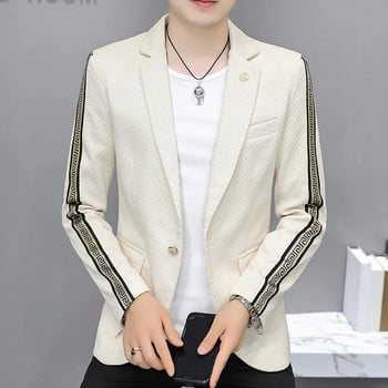 Мъжки официален блейзър Slim Fit 2022 Есен Нова корейска версия Тенденция Мода Едноцветен Ежедневен универсален костюм Мъжко облекло
