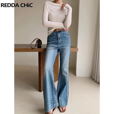 REDDACHiC Basic solidūs platėjantys džinsai moterims Mėlyna Wash High Rise džinsinio kirpimo kelnės, laisvos kasdienės, minimalistinės, varpelio apačios