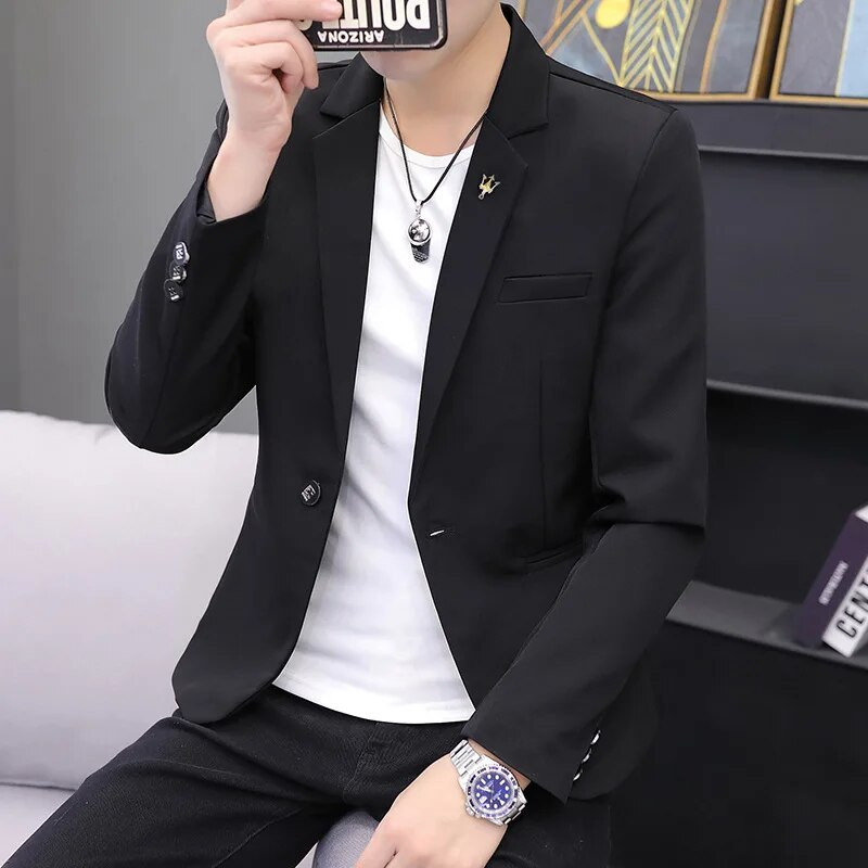 2022 Boutique, moderan i udoban, ležeran, uski kroj, jednobojno malo odijelo, prozračno malo odijelo, zgodna mlada jakna