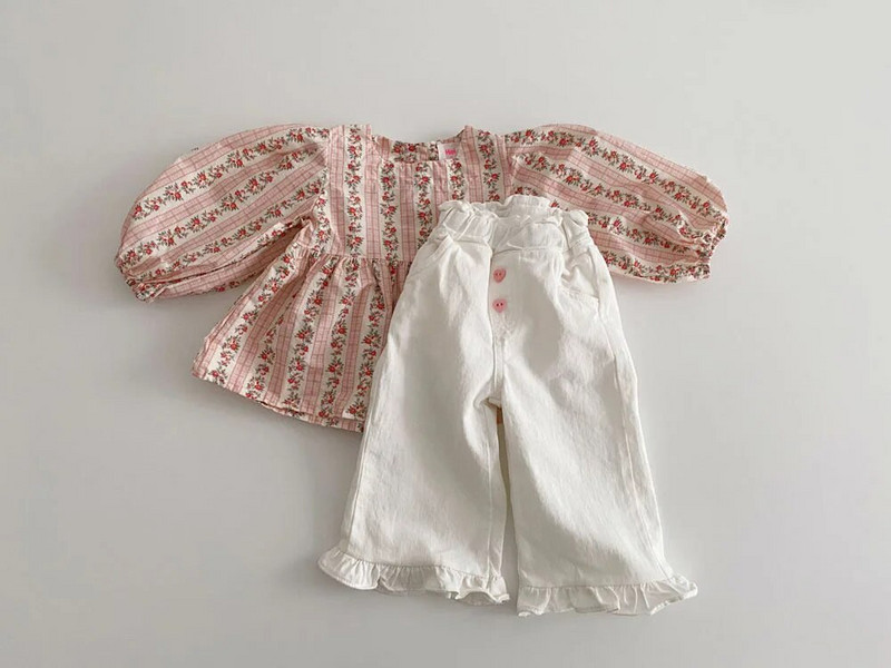 5430B Hlače za djevojčice 2023. Modne hlače za djevojčice proljeće ljeto 2023. Retro hlače s drvenim ušima Ležerne hlače širokih nogavica s čipkom