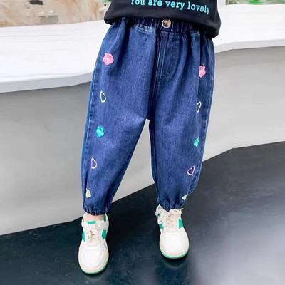 Duge hlače za djevojčice Pamučne jeans hlače 2023 Proljeće Ljeto s cvjetnim uzorkom Tinejdžeri Tinejdžeri Dječja odjeća za bebe
