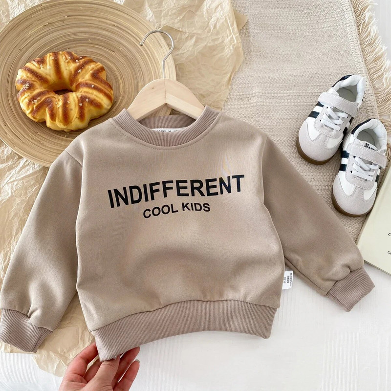 2024 m. pavasario naujiena vaikams skirtuose madinguose berniukų madinguose marškinėliuose – mažylio raidė su megztiniais viršutiniais drabužiais, vaikiški drabužiai 2–7 m.