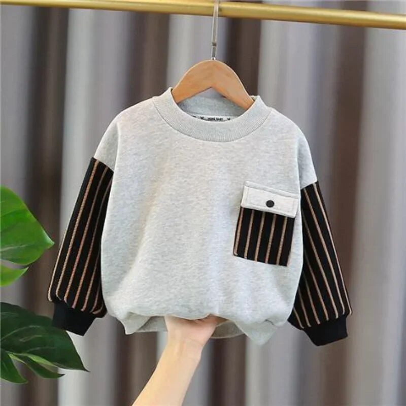 2024 m. pavasaris ir ruduo Nauji laisvalaikio vaikiški drabužiai Paprasti dryžuoti apvaliu kaklu ilgomis rankovėmis madingi universalūs megztiniai