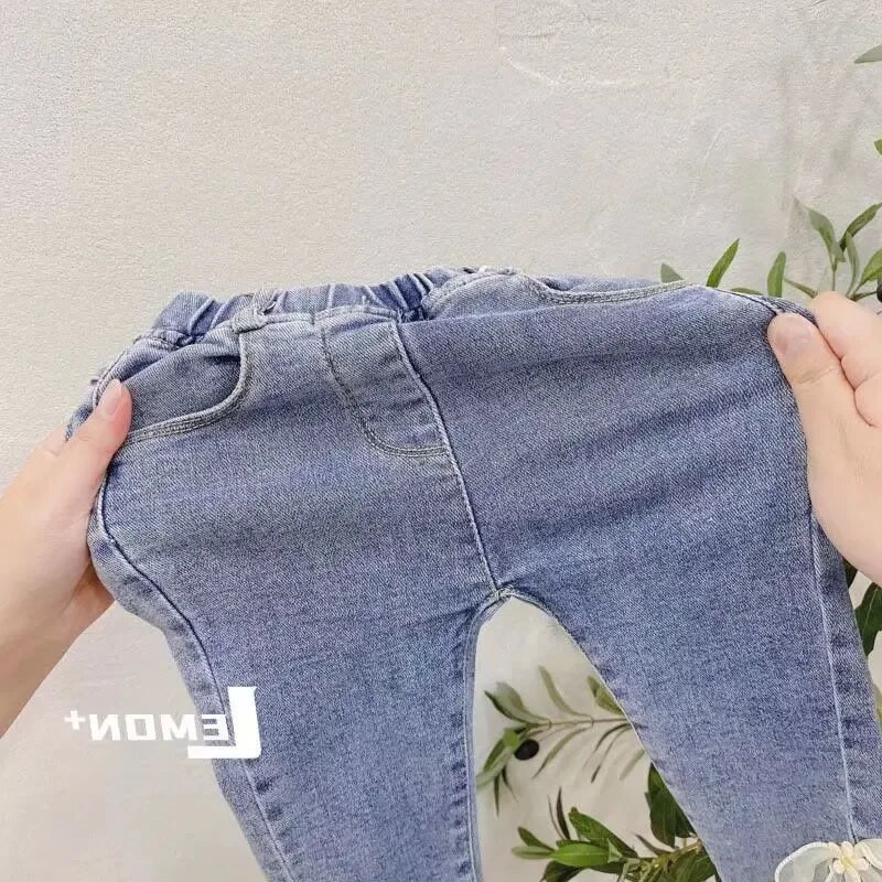 Lányok Farmer 2022. tavaszi ősz Új divat Gyermekfarmer Bowknot Farmer nadrágok Leggings Gyermekruházat Lányok2 4 6 T