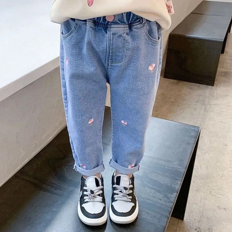 Blugi pentru fete 2022, primăvară, pantaloni pentru fetiță, mici, medii, pentru copii, ocazional, blugi cu talie medie, blugi din bumbac cu imprimeu inimă