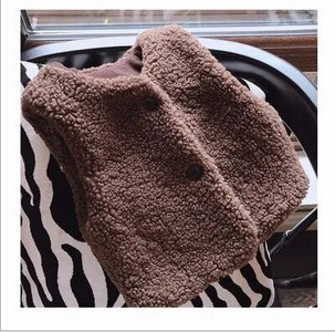 Rudens žiemos ėriuko vilna plius aksominė liemenė mergaičių berniukų pliušinė liemenė viena krūtinė V kaklelis vaikui šiltas madingas šiltas paltas