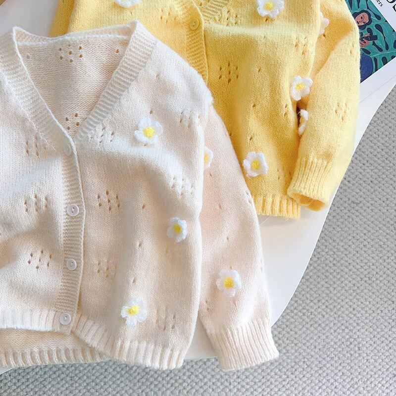 Pulover s cvjetovima za djevojčice, kardigan, novo proljeće i jesen 2024. Dječje pletene majice s V-izrezom Modni izdubljeni široki kaputi