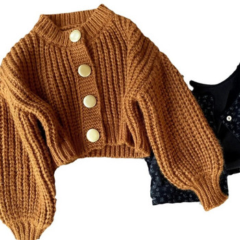 2023 Зимни нови детски облекла Момичешки плетен пуловер Жилетка с метални копчета Палто Деца Бебешки фенер Пуловер Палто Модерен