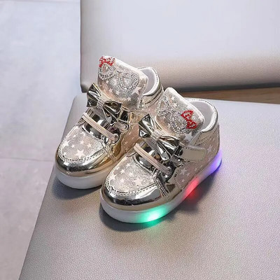 2024 Baby Girls LED Light tornacipők Gyerekek Aranyos Ragyogó Princess Cipők Gyerekek Világító Ragyogás Sportcipők 21-30 méret
