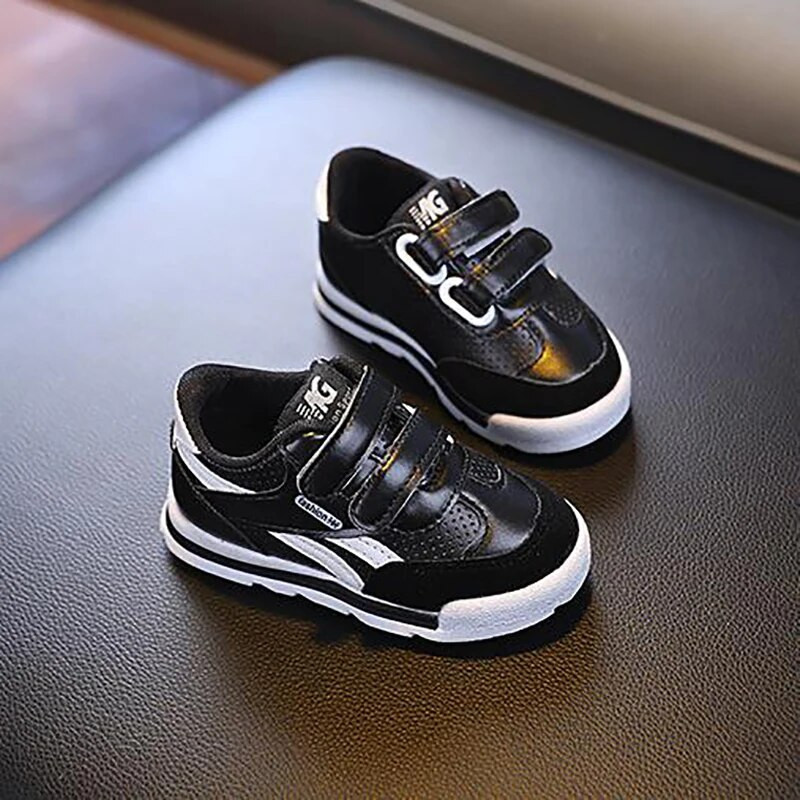 Pantofi noi pentru copii Bebeluși băieți Fete Pantofi casual pentru copii cu fund moale Respirabil, moale, anti-alunecare, pantofi sport pentru alergare Mărimea 21-30