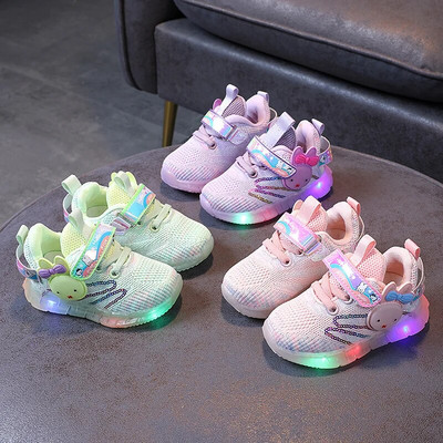 Детски обувки LED осветени Спортни обувки за момичета 23 Пролетни бебешки ежедневни обувки Обувки за ходене на бебета / малки деца Светещи анимационни обувки Обувки за бягане
