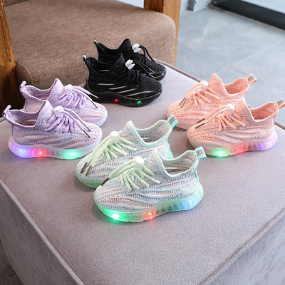Children New Sneakers LED Light Colorful Korean Style Girls Sports Shoes Boys Breathable Comfortable Soft Bottom Casual Shoes