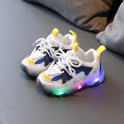 Zapatillas Gyerek Alkalmi Cipők Nyári LED Lumineszcens Cipő Fiú Alkalmi cipő Platform Lány Tenisz Cipők Baba Séta Cipők Gyerekcipők