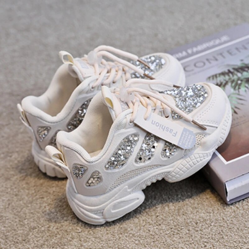 Suurused 26-37 Lastejalatsid tüdrukutele Suvised hingavast võrgust lastele Mugavad unisex poiste tossud vabaaja läikivad spordijalatsid