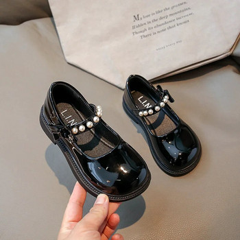 Детски мокасини за момиче Черни лъскави 2023 г. Нова есенна униформа Ученически кожени обувки Перли Детски обувки с кръгли пръсти Обикновени универсални обувки