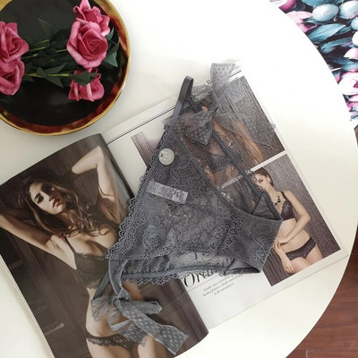 Voplidia Chiloți fără cusături din dantelă sexy Lenjerie intimă pentru fete drăguțe Slip sexy respirabil Femei Lenjerie transparentă cu talie joasă