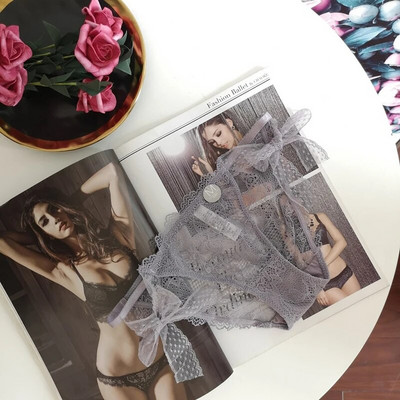 Voplidia Chiloți fără cusături din dantelă sexy Lenjerie intimă pentru fete drăguțe Slip sexy respirabil Femei Lenjerie transparentă cu talie joasă