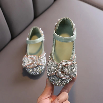 2021 Нови детски ежедневни обувки Момичета Принцеса Парти обувки с плосък ток Пайети Лък Перлени кристали Bling Бебешки обувки D487